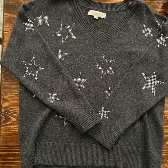 LOFT Charcoal Star V-Neck Sweater-  Large - Picture 2 of 2